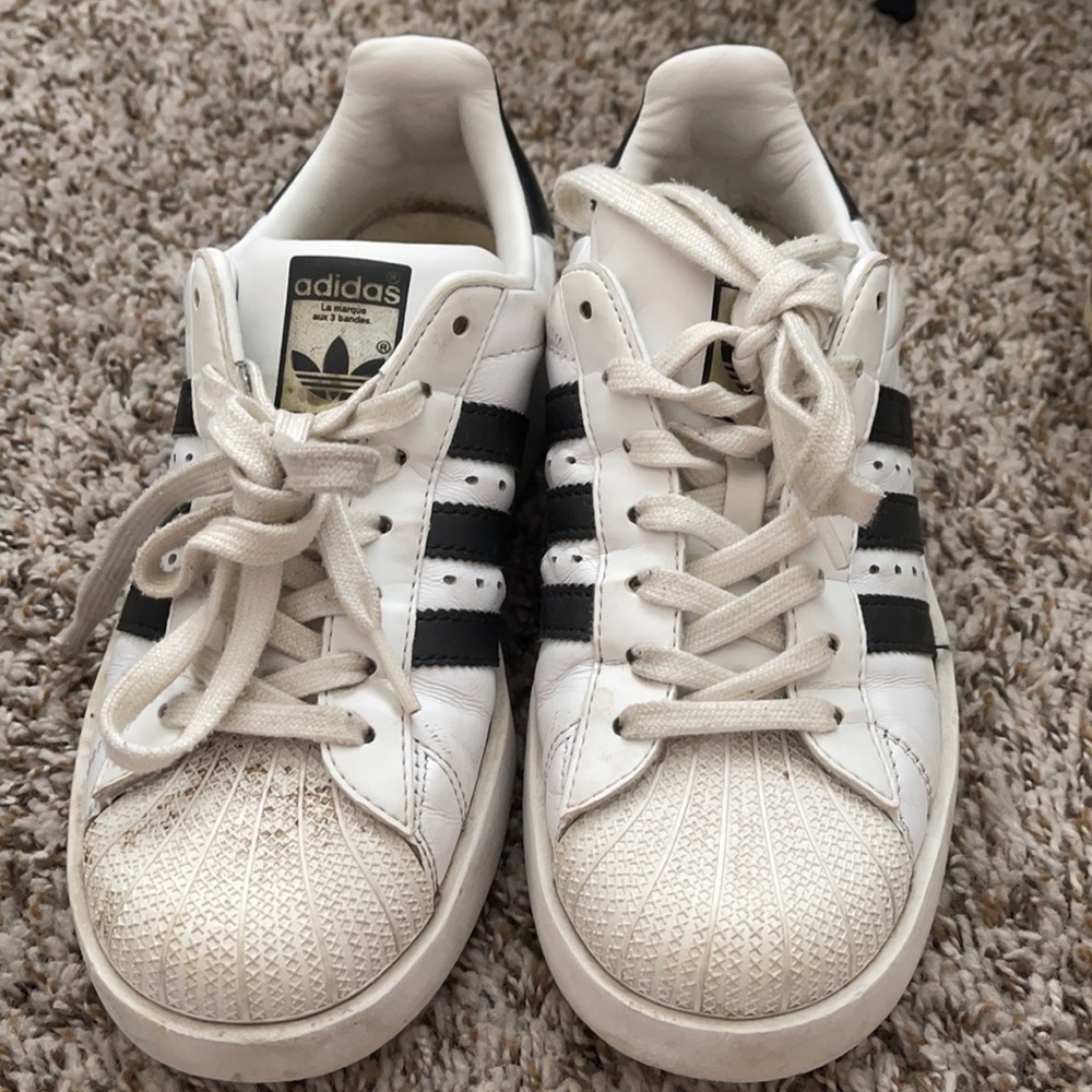 Adidas superstar